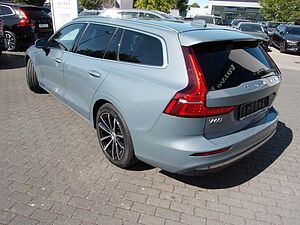 Volvo  Kombi T6 Core Recharge Plug-In Hybrid AWD