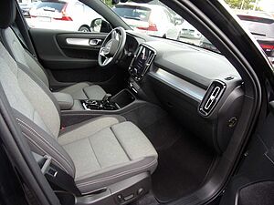 Volvo  B3  Plus Dark 2WD