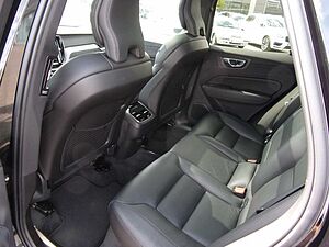 Volvo  B4 Inscription 2WD