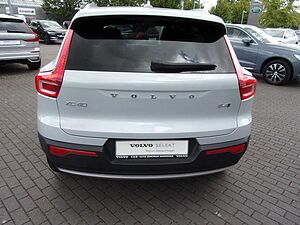 Volvo  B4 Inscription AWD