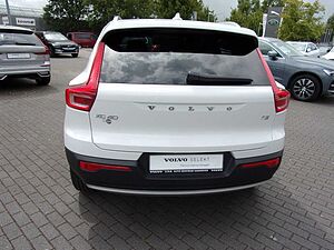 Volvo  T3 Momentum Pro 2WD
