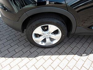 Volvo  T3 Momentum Pro 2WD