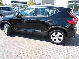 Volvo  T3 Momentum Pro 2WD