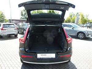 Volvo  T3 Momentum Pro 2WD