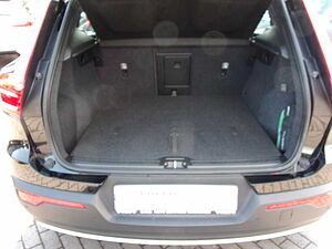 Volvo  Momentum Pro AWD