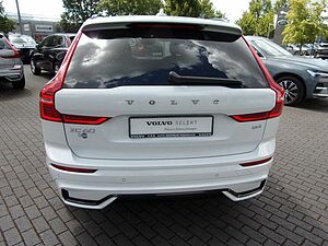 Volvo  B4 Plus Dark 2WD
