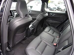 Volvo  B5 Inscription AWD