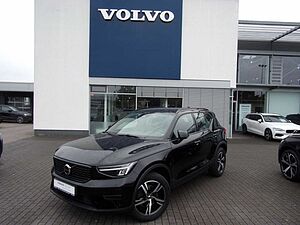 Volvo  B3 Plus Dark 2WD