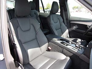 Volvo  B5 Plus Bright AWD