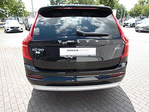 Volvo  B5 Momentum Pro AWD