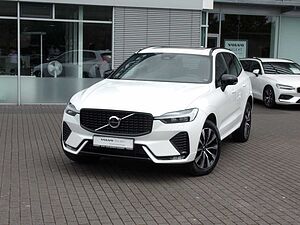 Volvo  B4 Plus Dark AWD