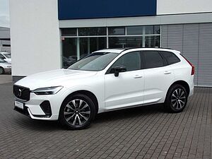 Volvo  B4 Plus Dark AWD