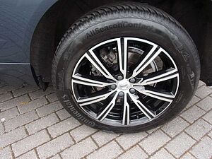 Volvo  Inscription 2WD