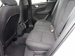 Volvo  Essential 2WD