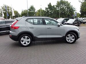 Volvo  Essential 2WD