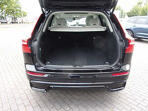 Volvo  Ultimate Dark 2WD