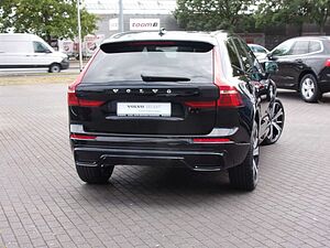 Volvo  Ultimate Dark 2WD