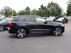 Volvo  Ultimate Dark 2WD