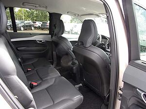 Volvo  B5 Plus Bright AWD