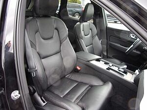 Volvo  B4 Inscription AWD