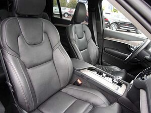 Volvo  B5 Ultimate Dark AWD