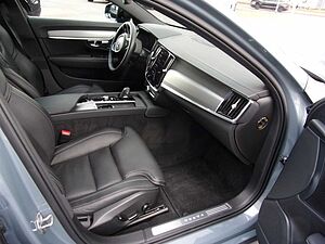 Volvo  Kombi B5 R Design AWD