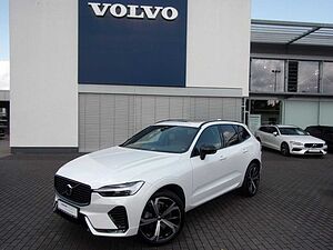 Volvo  B4 Plus Dark AWD