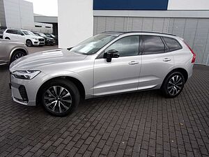 Volvo  B4  Plus Dark 2WD