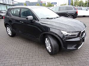 Volvo  T3 Momentum Pro 2WD