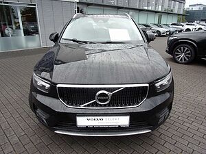 Volvo  T3 Momentum Pro 2WD