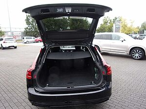 Volvo  B4  Kombi Plus Dark