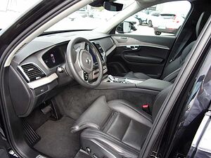 Volvo  XC90 Plus Bright AWD