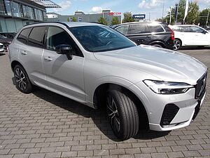 Volvo  B4 Ultimate Dark AWD