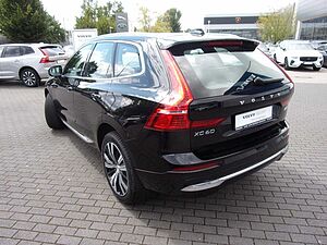 Volvo  B4 Inscription AWD