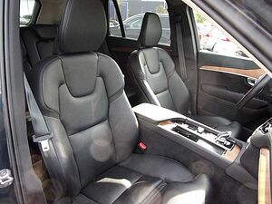 Volvo  B5 Inscription AWD
