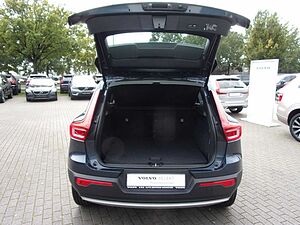 Volvo  T3 Momentum Pro 2WD