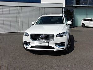 Volvo  Plus Bright AWD