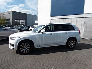 Volvo  Plus Bright AWD