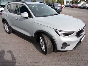 Volvo  T2 Essential 2WD