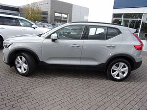 Volvo  T2 Essential 2WD