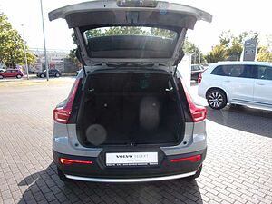 Volvo  T2 Essential 2WD