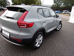Volvo  T2 Essential 2WD