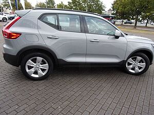 Volvo  T2 Essential 2WD