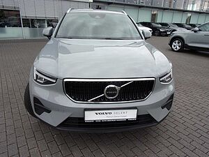 Volvo  T2 Core 2WD