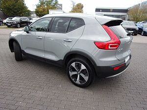 Volvo  T2 Core 2WD