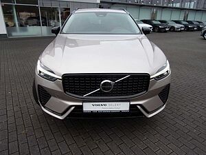 Volvo  B4 Plus Dark 2WD