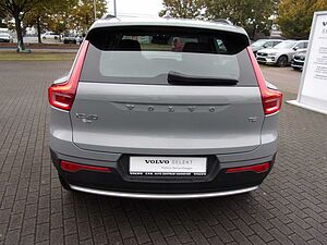 Volvo  T2 Essential 2WD