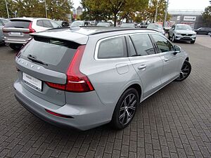 Volvo  B4 Kombi Core