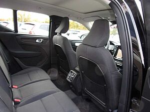 Volvo  T3 Momentum Pro 2WD