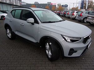 Volvo  T2 Essential 2WD